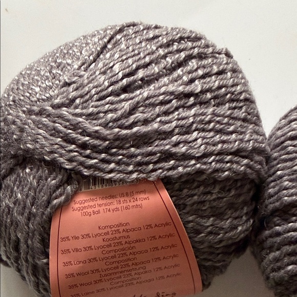Louisa Harding yarn
Size:174 yds each
Color:2-gray,2-plum - Picture 7 of 7
